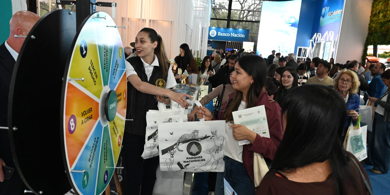 FIT 2026: UNA SEGUNDA JORNADA MULTITUDINARIA PARA CELEBRAR EL DÍA MUNDIAL DEL TURISMO
